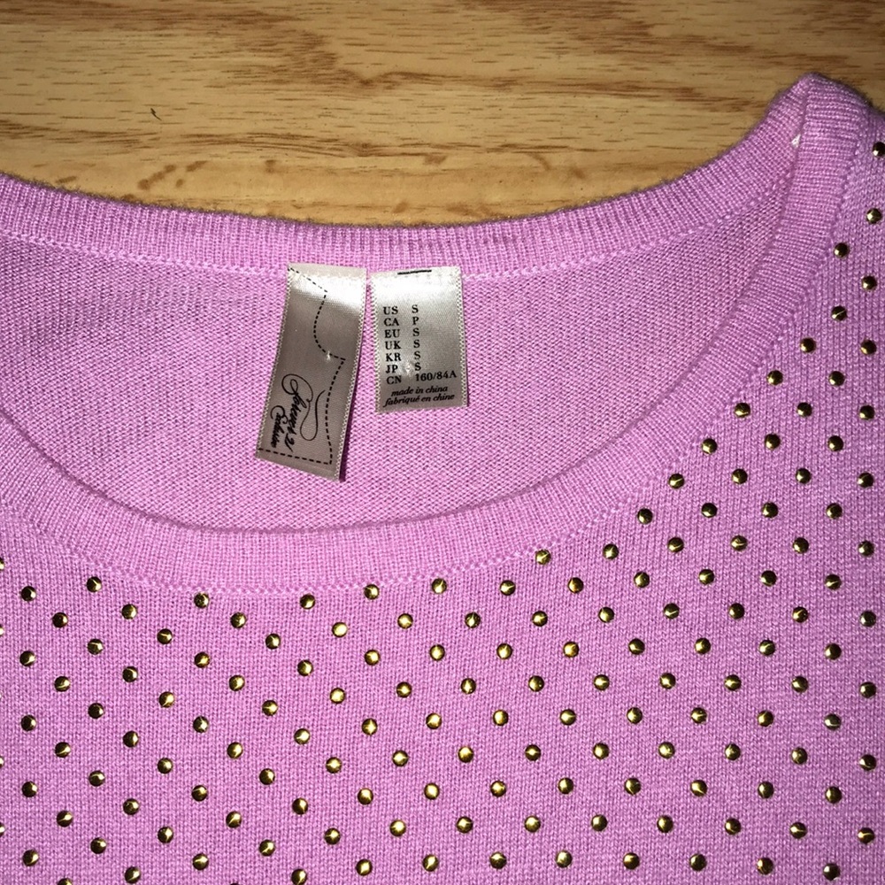 Sweater - Picture 3 of 3